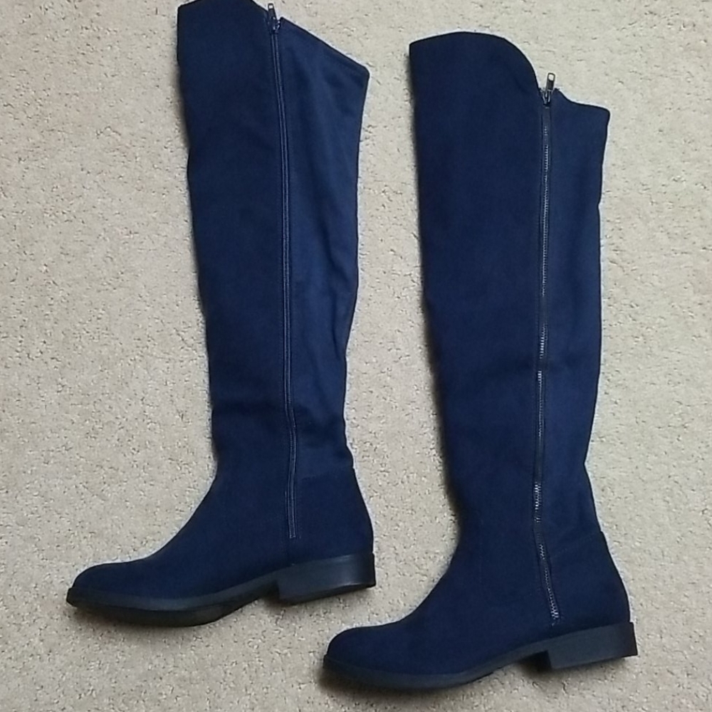 Suede navy high flat boots